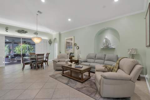 5411 Place Lake Drive, Fort Pierce FL - photo 8 of 65