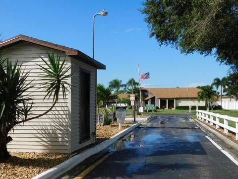 6030 Indrio Road #5, Fort Pierce FL - photo 17 of 23