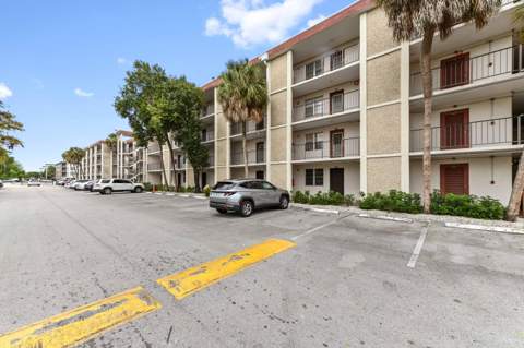 2650 NW 49th Avenue #422, Lauderdale Lakes FL - photo 24 of 24