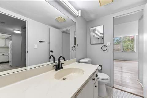 2650 NW 49th Avenue #422, Lauderdale Lakes FL - photo 15 of 24
