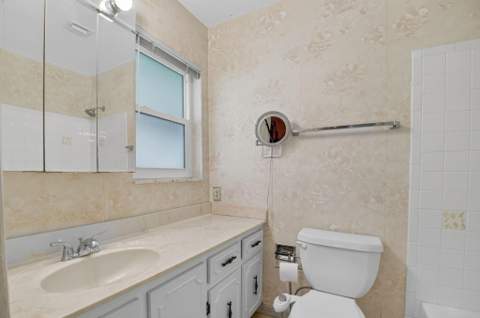 634 Hummingbird Lane, Delray Beach FL - photo 20 of 37