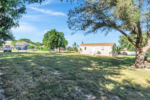 4257 SW Kazan Street, Port St. Lucie FL - photo 10 of 43