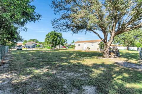 4257 SW Kazan Street, Port St. Lucie FL - photo 11 of 43