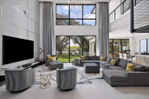 178 SE Via Lago Garda, Port St. Lucie FL - photo 6 of 53