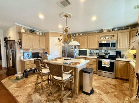 6403 Birch Lane, Lantana FL - photo 6 of 19