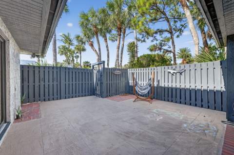 3860 Jefferson Street, Stuart FL - photo 24 of 26