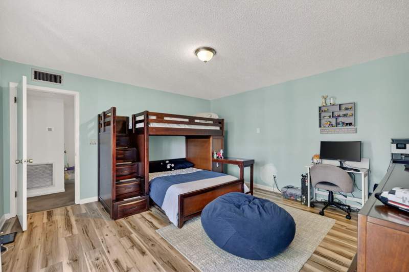 2 bedroom Condominium at 3860 Jefferson Street, Court Yards Condo, Stuart — photo 5
