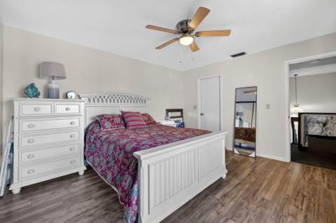 3860 Jefferson Street, Stuart FL - photo 8 of 26