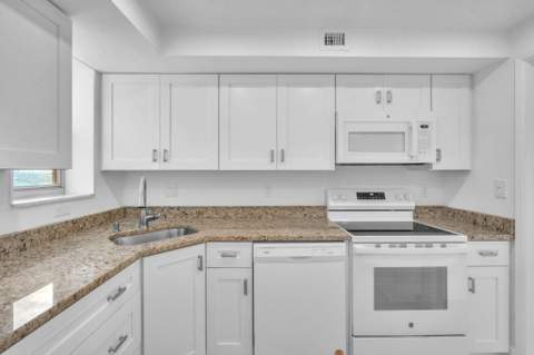 777 S Federal Highway #Rp907, Pompano Beach FL - photo 9 of 34