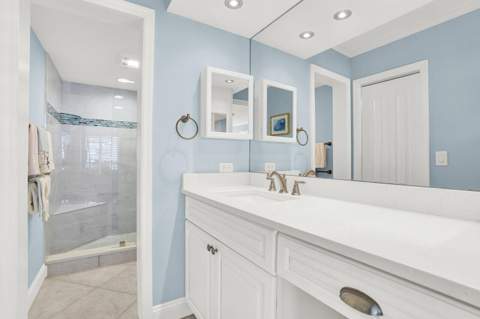 132 Lakeshore Drive #617, North Palm Beach FL - photo 22 of 40
