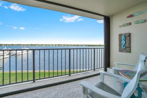 132 Lakeshore Drive #617, North Palm Beach FL - photo 13 of 40