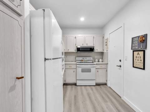 330 S Cypress Road #628, Pompano Beach FL - photo 7 of 57
