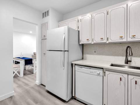 330 S Cypress Road #628, Pompano Beach FL - photo 10 of 57