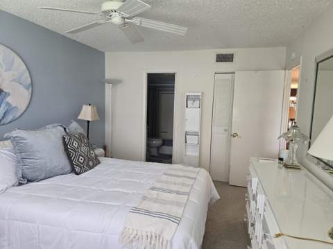 112 Lake Dora Drive, West Palm Beach FL - photo 16 of 27