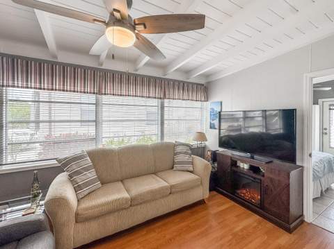 14553 Elmhurst Drive, Delray Beach FL - photo 18 of 29