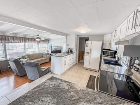 14553 Elmhurst Drive, Delray Beach FL - photo 22 of 29
