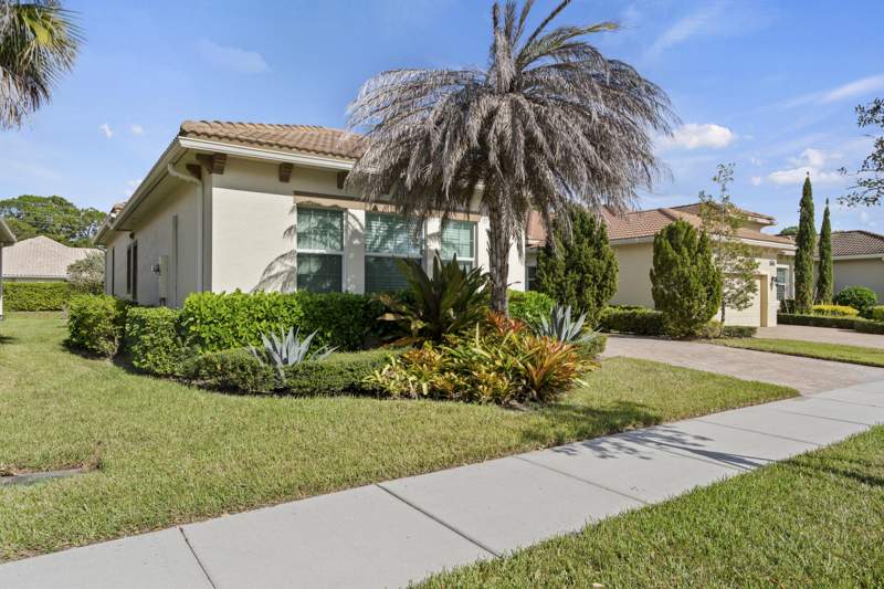 3 bedroom Single Family Residence at 10937 SW Visconti Way, PGA Verano, Port St. Lucie — photo 4