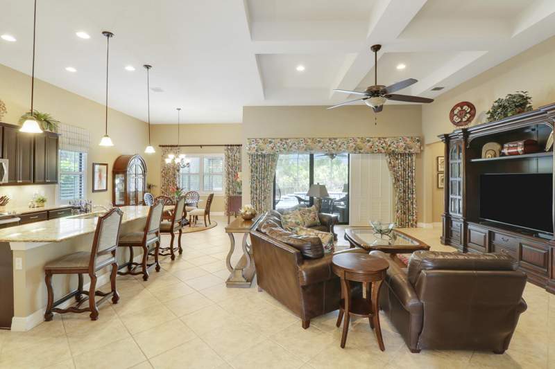 4 bedroom Single Family Residence at 4885 SW Gossamer Circle, Sand Trail (Aka Copperleaf), Palm City — photo 5