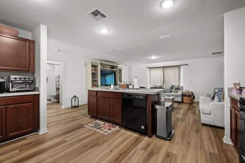 597 NW Kilpatrick Avenue, Port St. Lucie FL - photo 10 of 50