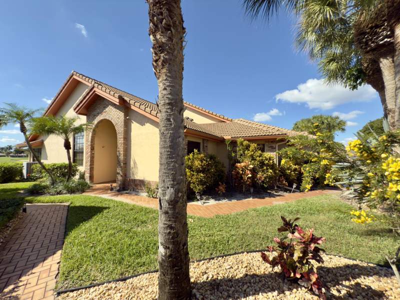 3 bedroom Villa at 8491 Heather Place, Aberdeen 12, Boynton Beach — photo 3