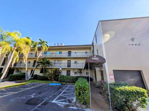 7960 NW 50th Street #104, Lauderhill FL - photo 8 of 12