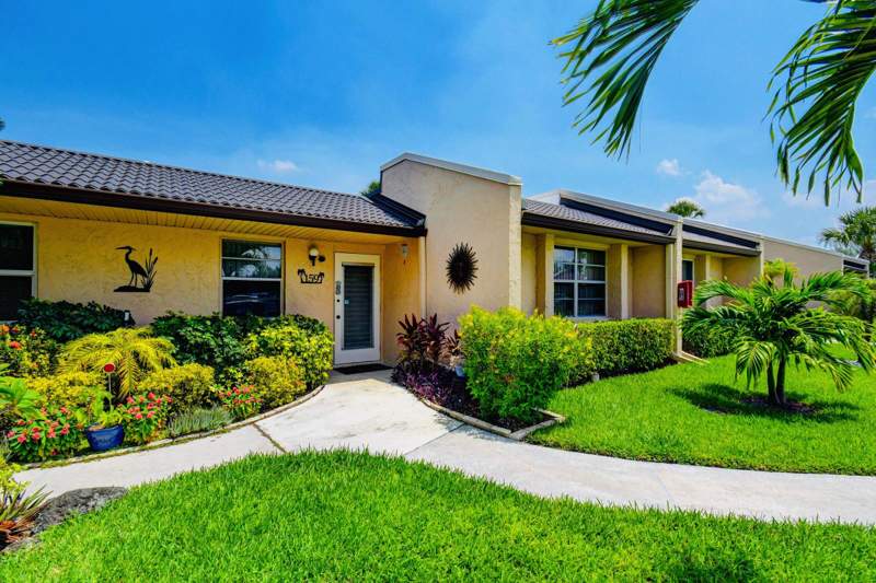 2 bedroom Villa at 159 Lake Meryl Drive, Golden Lakes Village, West Palm Beach — photo 2
