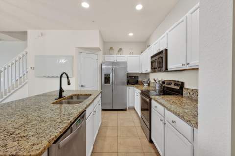 9440 SW Merlin Court, Stuart FL - photo 8 of 54