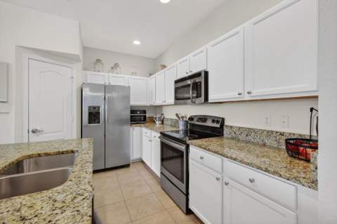 9440 SW Merlin Court, Stuart FL - photo 9 of 54