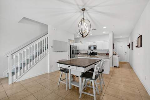 9440 SW Merlin Court, Stuart FL - photo 15 of 54