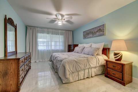159 Lake Meryl Drive, West Palm Beach FL - photo 16 of 23