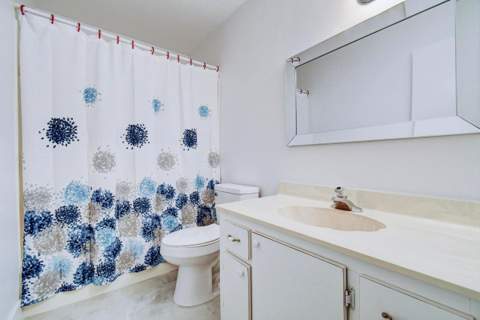 159 Lake Meryl Drive, West Palm Beach FL - photo 17 of 23