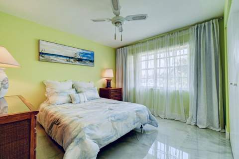 159 Lake Meryl Drive, West Palm Beach FL - photo 20 of 23