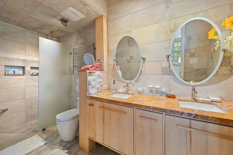 2608 Fairway Drive, Jupiter FL - photo 9 of 25