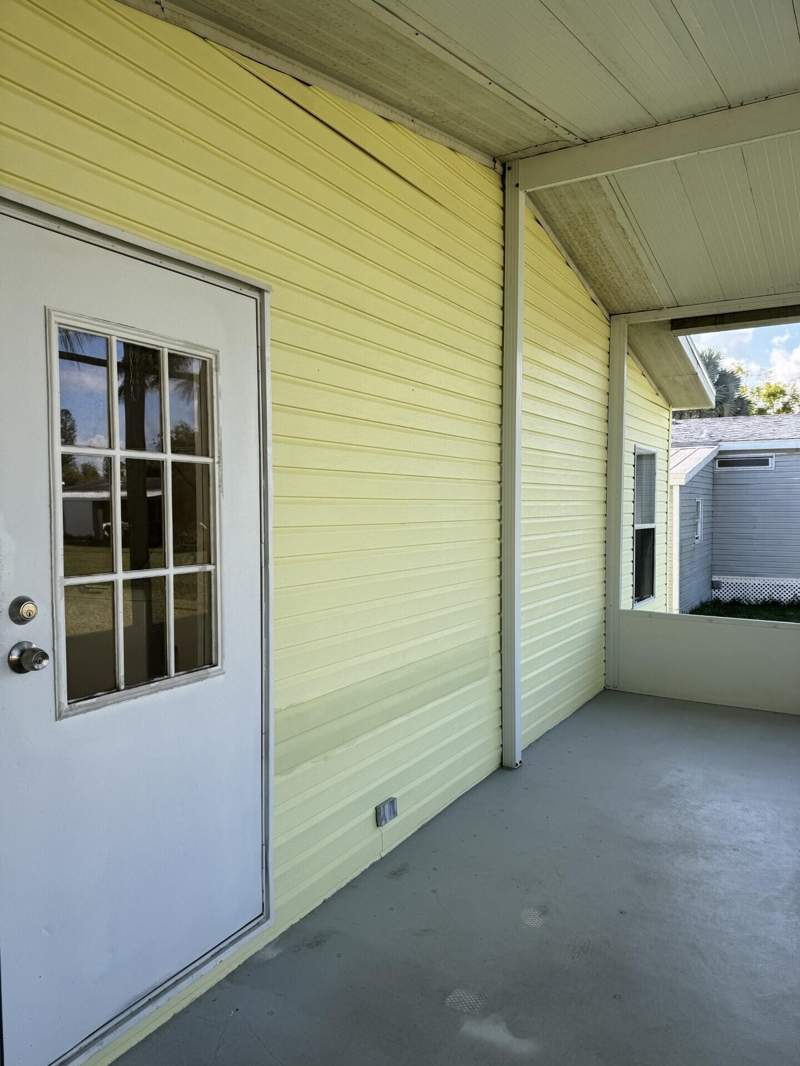 2 bedroom Manufactured Home at 13984 Brazil Court, Spanish Lakes Fairways, Fort Pierce — photo 4