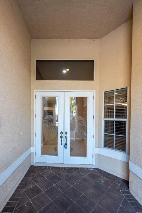 665 SW Lake Charles Circle, FL - photo 7 of 59