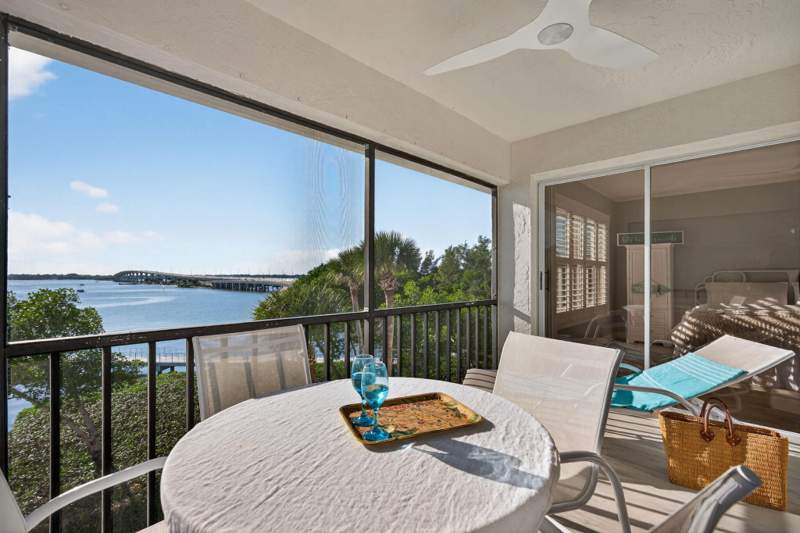 2 bedroom Condominium at 390 NE Edgewater Drive #403, River Village Condo, Stuart — photo 3