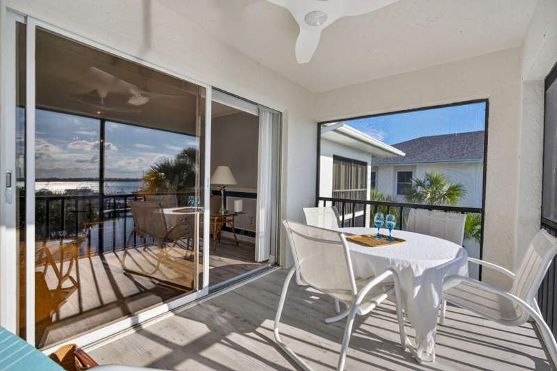 2 bedroom Condominium at 390 NE Edgewater Drive #403, River Village Condo, Stuart — photo 4