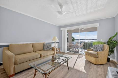 390 NE Edgewater Drive #403, Stuart FL - photo 6 of 46