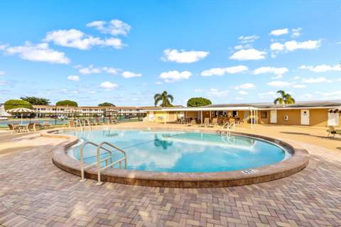 17 Andover A, West Palm Beach FL - photo 20 of 23