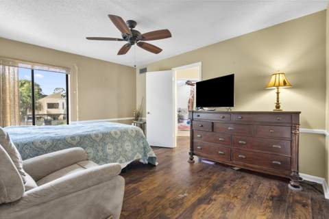 1100 SE Mitchell Avenue #101, Port St. Lucie FL - photo 10 of 34