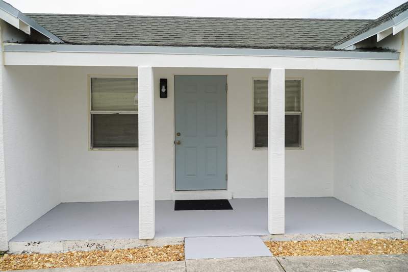 2 bedroom Single Family Residence at 908 W 5th Street, Riviera Beach Heights, Riviera Beach — photo 2