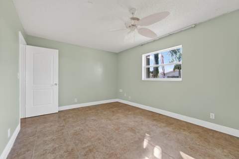 1708 SW 21st Street, Boynton Beach FL - photo 22 of 38