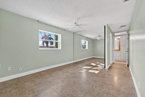 1708 SW 21st Street, Boynton Beach FL - photo 23 of 38