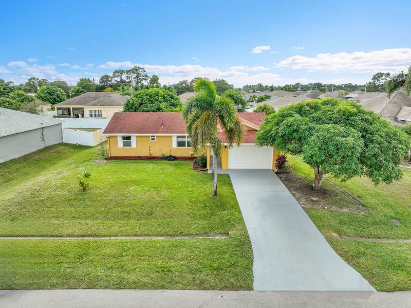 3 bedroom Single Family Residence at 1652 SW Crawford Avenue, Port St Lucie Section 7, Port St. Lucie — photo 5