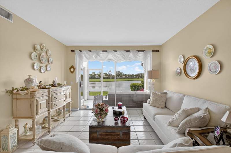 3 bedroom Condominium at 17287 Boca Club Boulevard #1, St Tropez At Boca Golf Coach Homes Condo, Boca Raton — photo 5