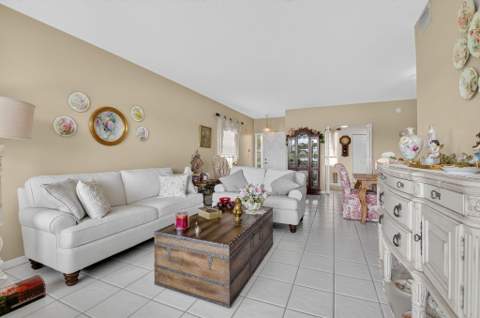 17287 Boca Club Boulevard #1, Boca Raton FL - photo 7 of 28