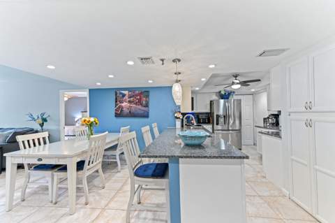 198 NW 67th Street #207, Boca Raton FL - photo 11 of 43