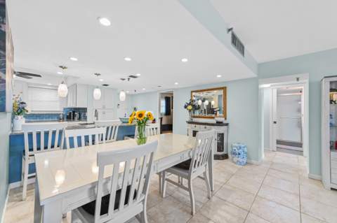 198 NW 67th Street #207, Boca Raton FL - photo 13 of 43