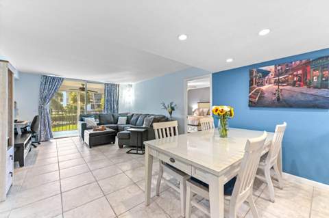 198 NW 67th Street #207, Boca Raton FL - photo 14 of 43