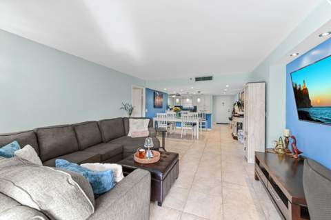 198 NW 67th Street #207, Boca Raton FL - photo 19 of 43